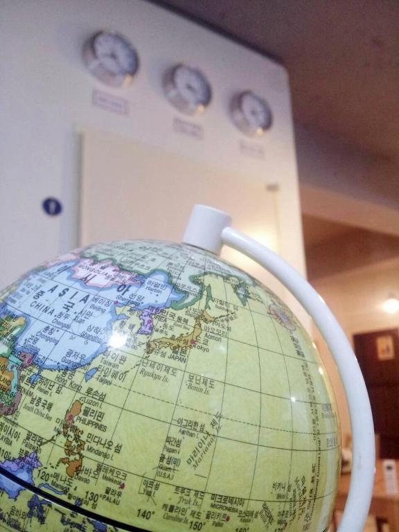 24 Guesthouse Sinchon Hongdae Seul Dış mekan fotoğraf
